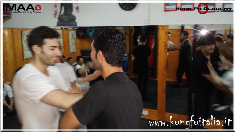 www.kungfuitalia.it kung fu academy di sifu Salvatore Mezzone scuola di wing chun tjun tsun caserta italia imaa (arti marziali  difesa personale tai chi mma pilates)(1)